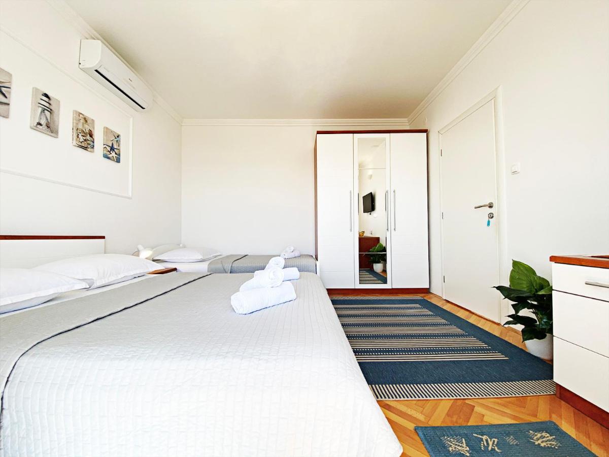 Apartments And Rooms Katarina Živogošće Extérieur photo